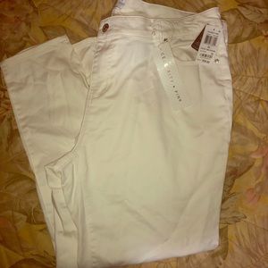 Celebrity Pink Women Skinny Pants